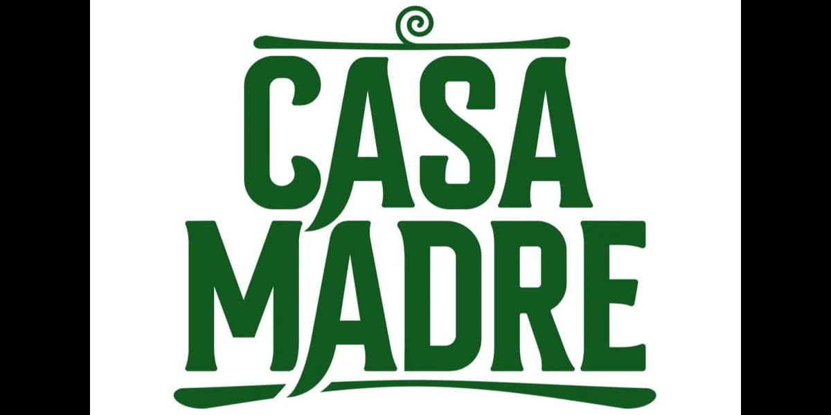 Logo de Casa Madre